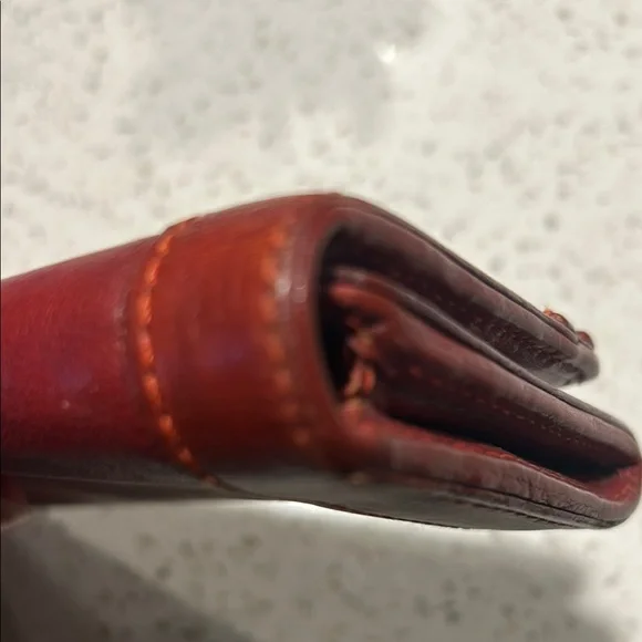 Chloe Red Leather Wallet - Picture 10 of 12